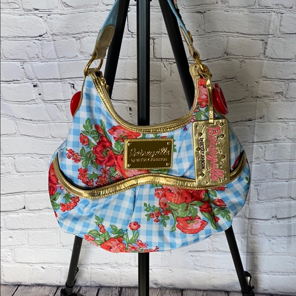 Betsey Johnson (Betseyville) Fun Bright Bag!